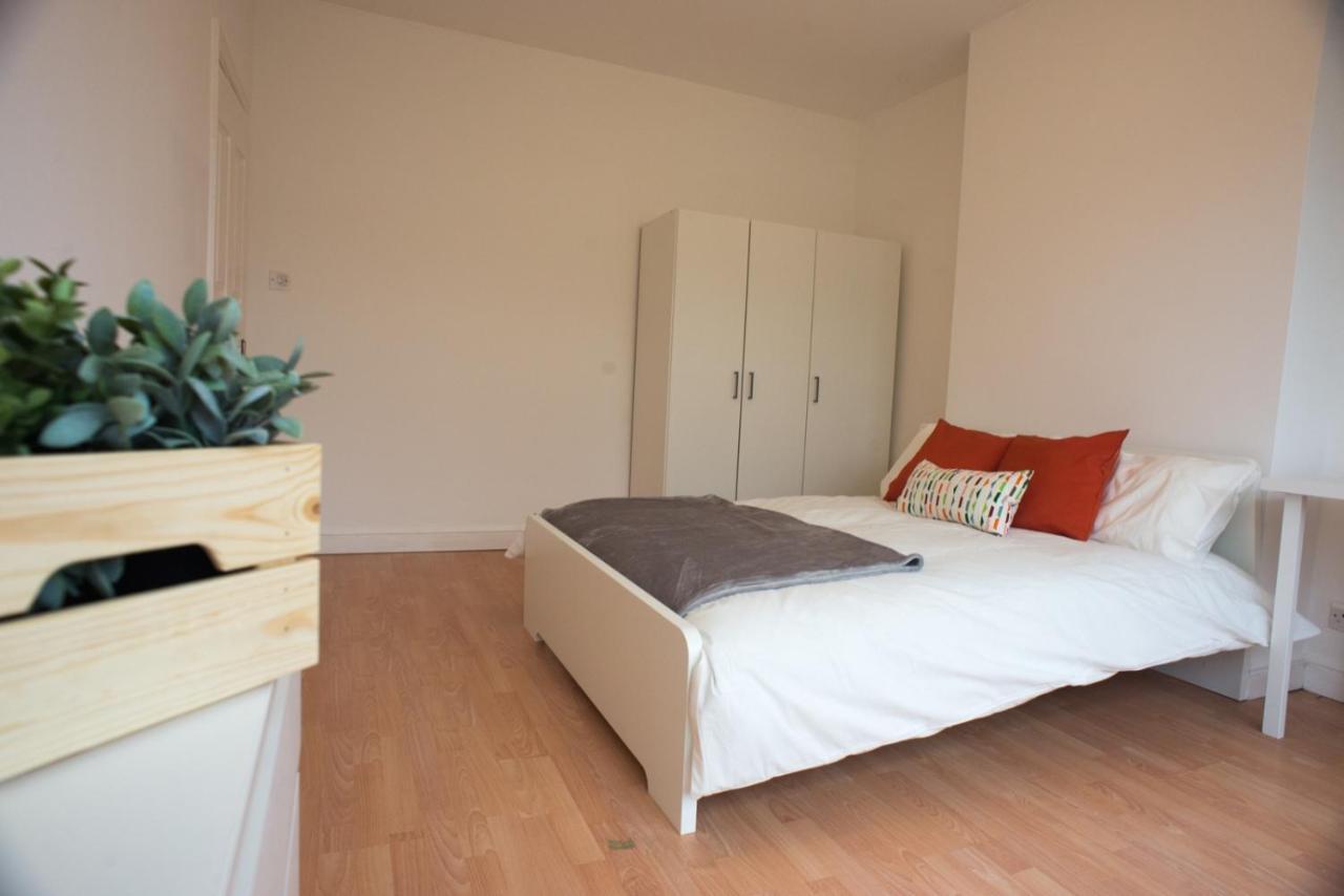 Tooting Bec Rooms By Dc London Rooms Exterior photo